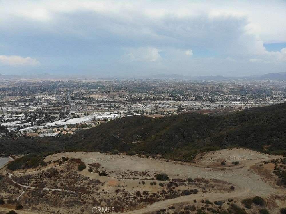 31 Acres of Land for Sale in Temecula, California