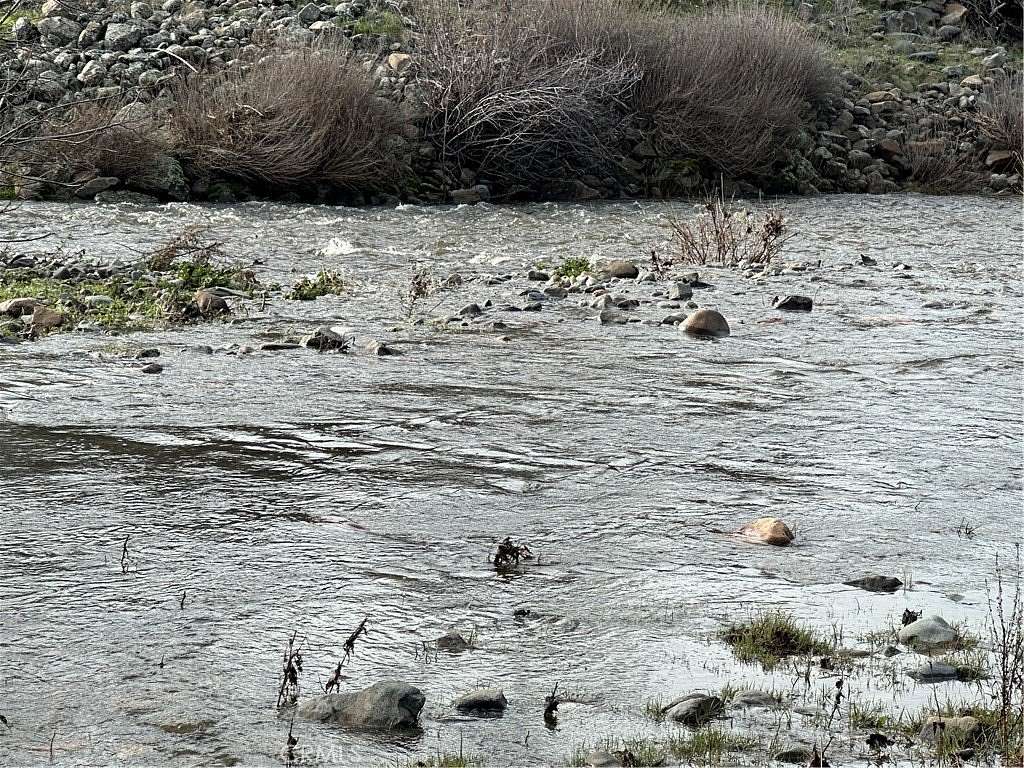 17.8 Acres of Land for Sale in Catheys Valley, California