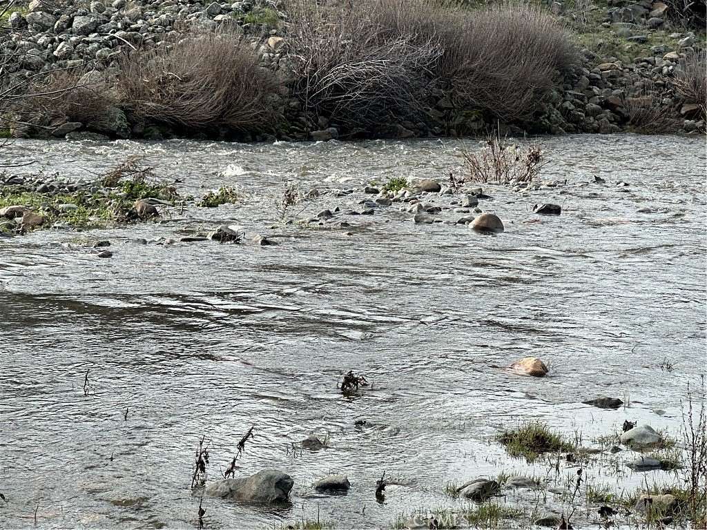 17.8 Acres of Land for Sale in Catheys Valley, California