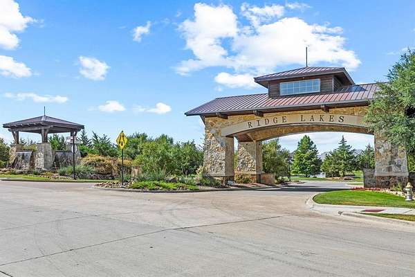 1 Acre of Mixed-Use Land for Sale in Heath, Texas