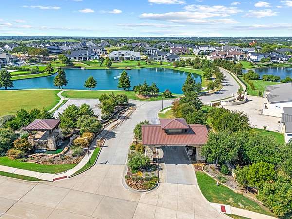 1 Acre of Mixed-Use Land for Sale in Heath, Texas