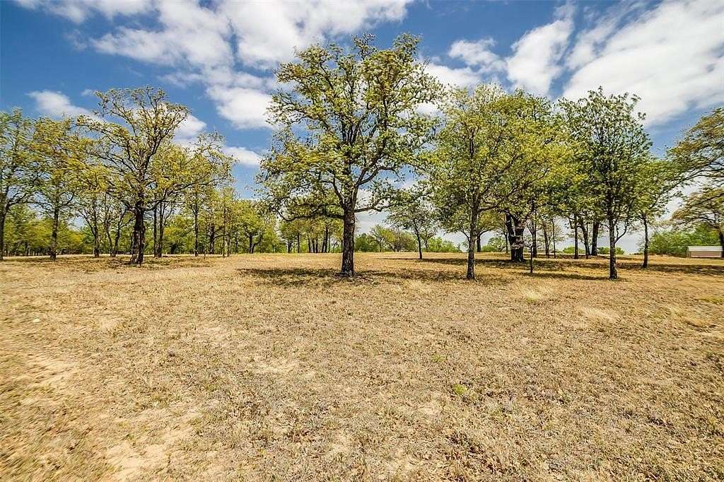 1 Acre of Residential Land for Sale in Weatherford, Texas