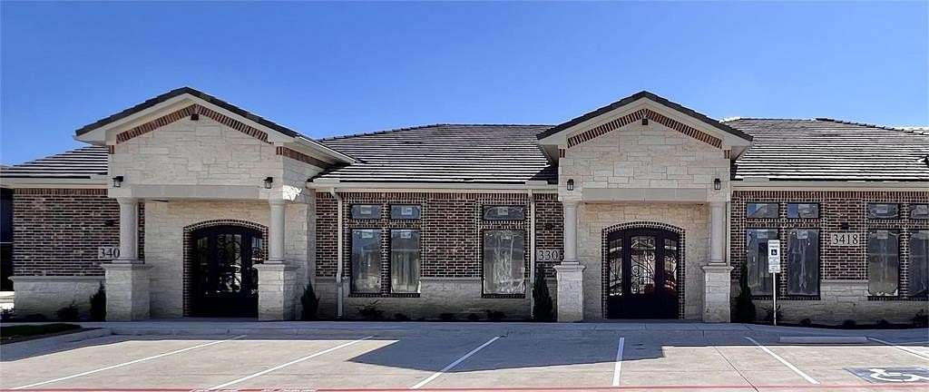 5.82 Acres of Commercial Land for Sale in Decatur, Texas