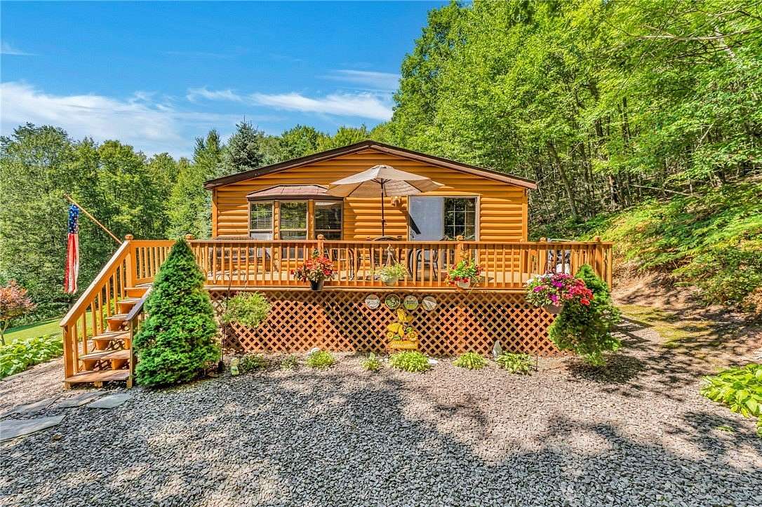 7.35 Acres of Residential Land with Home for Sale in Hamden, New York