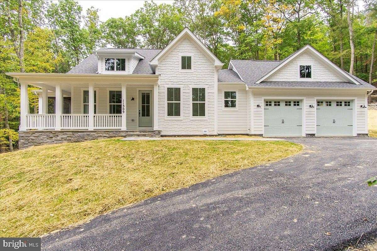 2.6 Acres of Residential Land with Home for Sale in Stephens City, Virginia