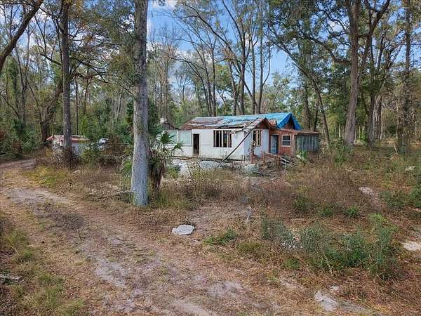 3.26 Acres of Residential Land for Sale in Old Town, Florida