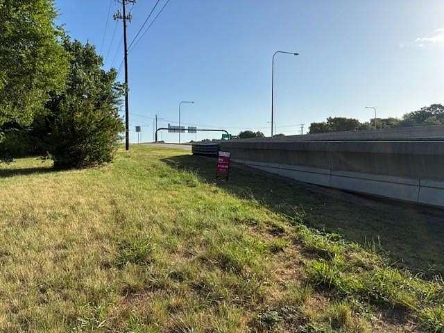 0.75 Acres of Land for Sale in Rowlett, Texas