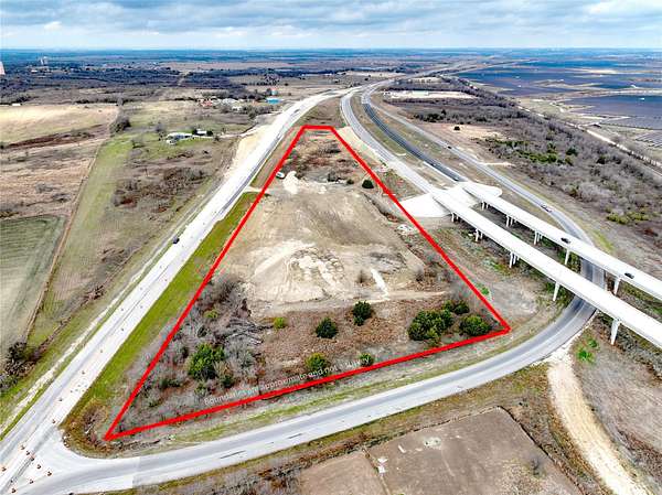 10.3 Acres of Land for Sale in Rogers, Texas