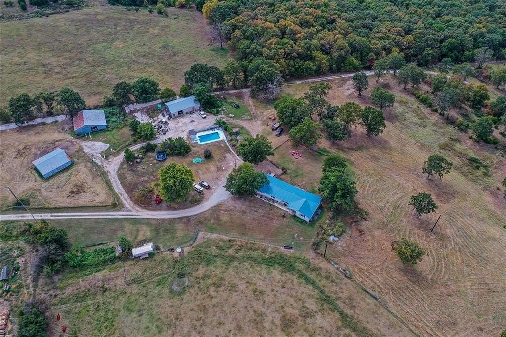 60.5 Acres of Agricultural Land with Home for Sale in Huntsville, Arkansas