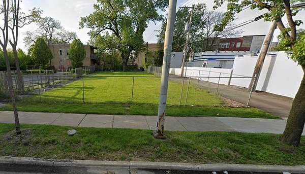 0.07 Acres of Land for Sale in Chicago, Illinois