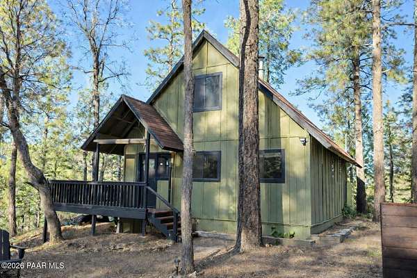 2.15 Acres of Residential Land with Home for Sale in Prescott, Arizona