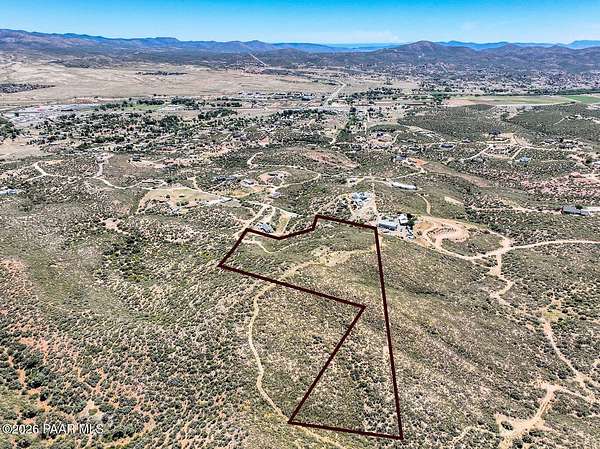 8.54 Acres of Residential Land for Sale in Dewey-Humboldt, Arizona