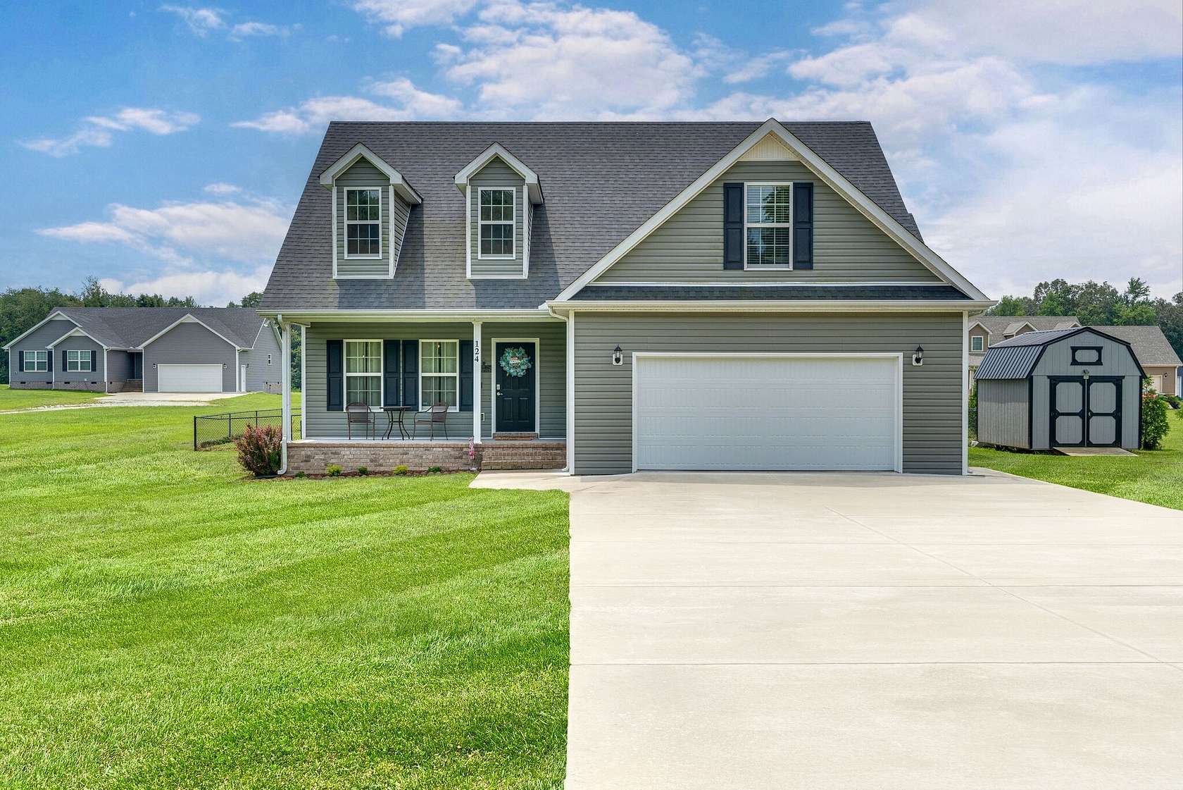 2 Acres of Residential Land with Home for Sale in Manchester, Tennessee