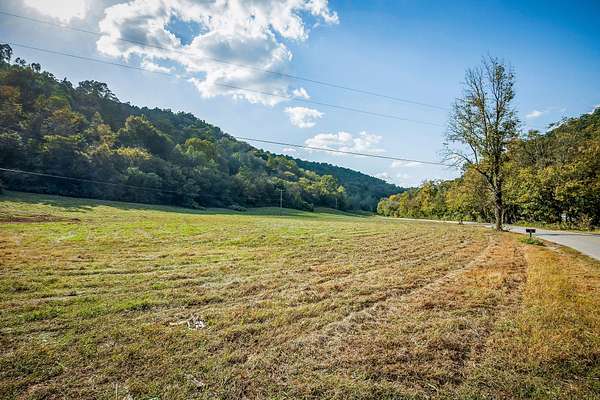 6.4 Acres of Land for Sale in Liberty, Tennessee
