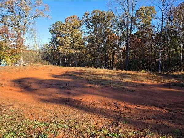 1 Acre of Residential Land for Sale in Clarkesville, Georgia