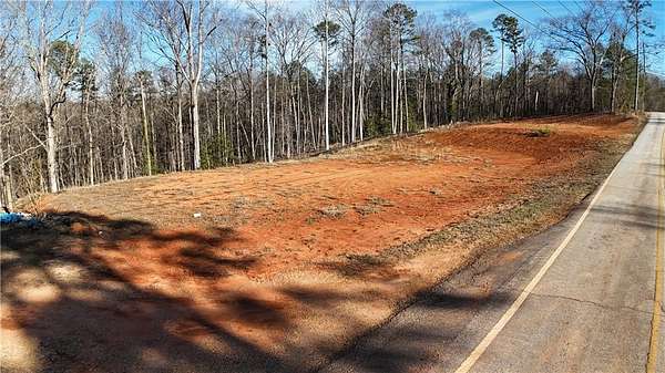 1 Acre of Residential Land for Sale in Clarkesville, Georgia