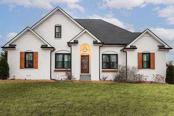 5 Acres of Residential Land with Home for Sale in Castalian Springs, Tennessee