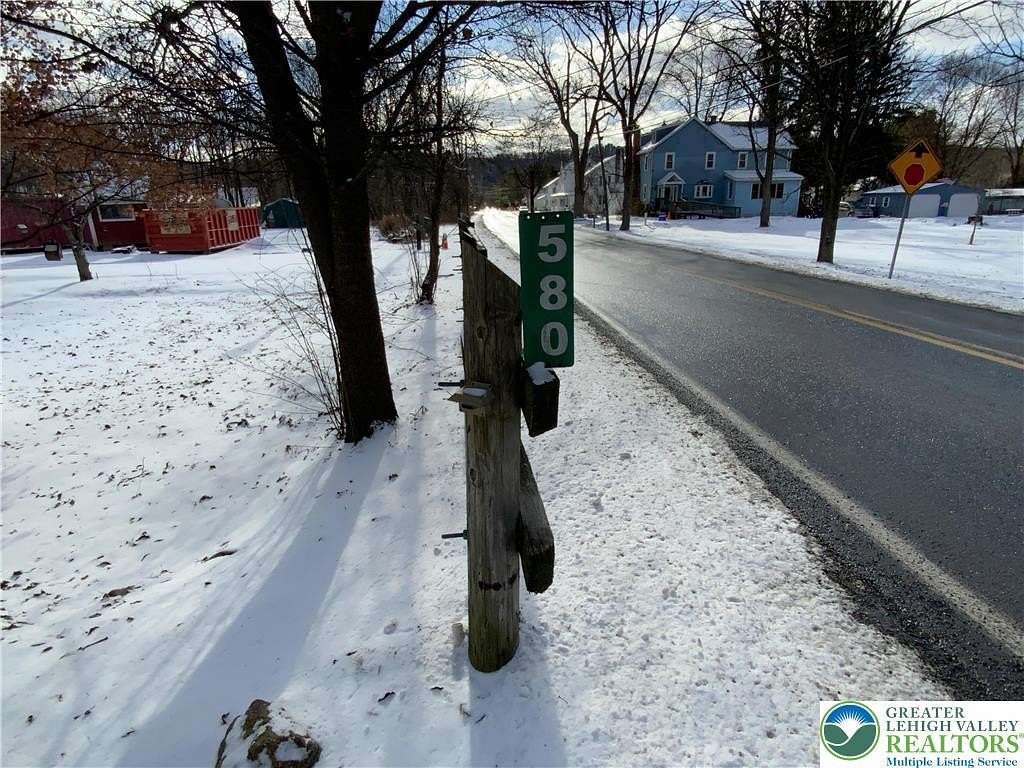 1.67 Acres of Residential Land with Home for Sale in Chestnuthill Township, Pennsylvania