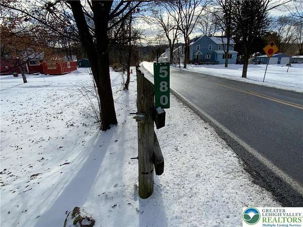 1.67 Acres of Residential Land with Home for Sale in Chestnuthill Township, Pennsylvania