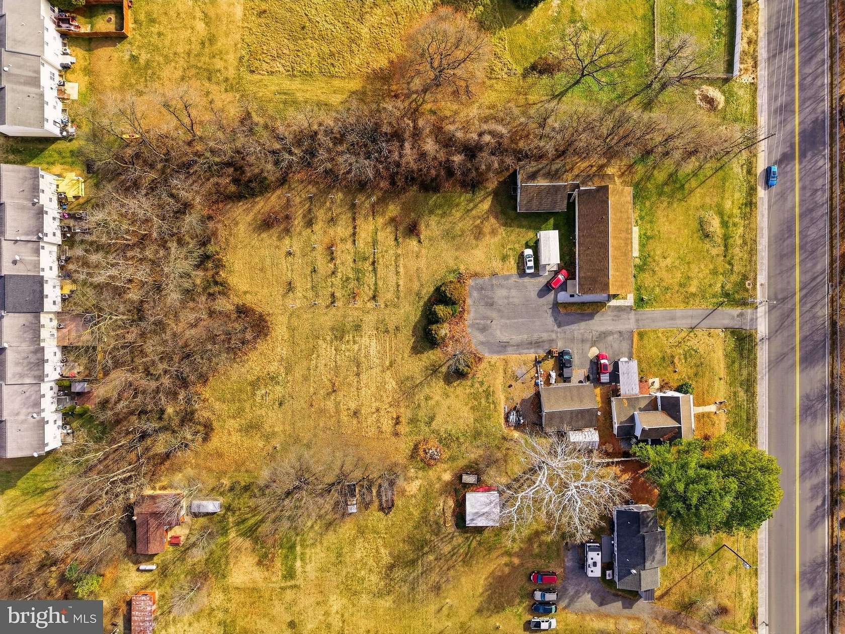 1.1 Acres of Mixed-Use Land for Sale in Edinburg, Virginia