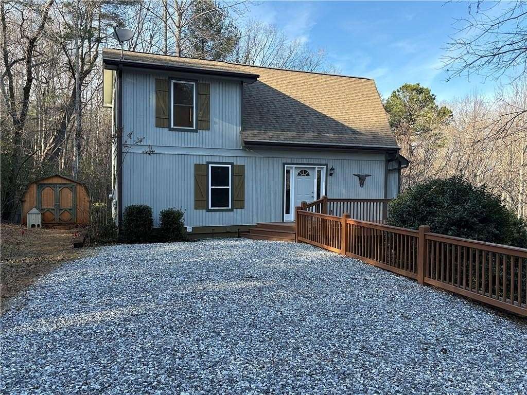 2.29 Acres of Residential Land with Home for Sale in Sautee-Nacoochee, Georgia