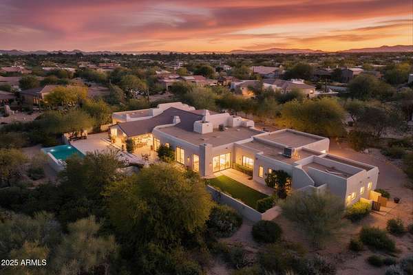 1.54 Acres of Residential Land with Home for Sale in Scottsdale, Arizona