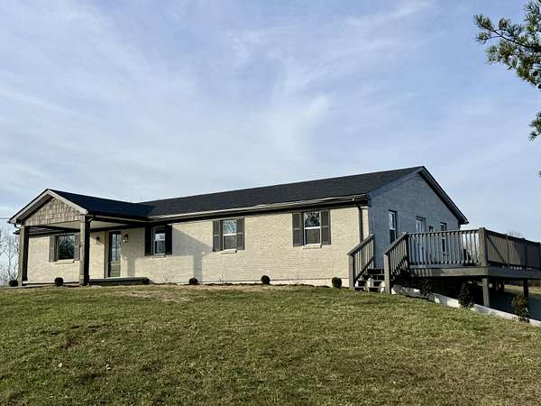 22 Acres of Land with Home for Sale in Lawrenceburg, Kentucky