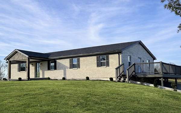 22 Acres of Land with Home for Sale in Lawrenceburg, Kentucky