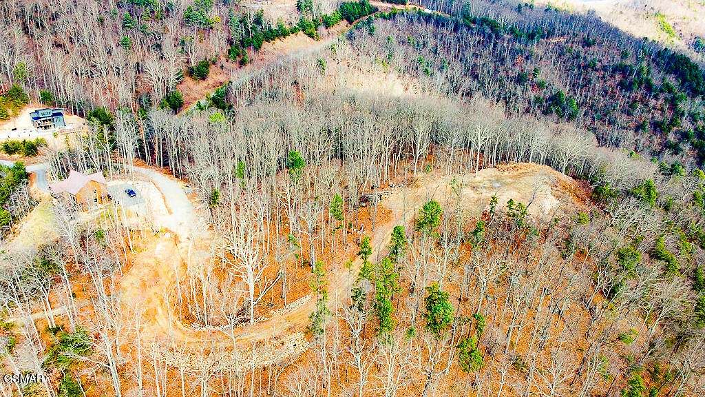 30.4 Acres of Recreational & Residential Land for Sale in Sevierville, Tennessee