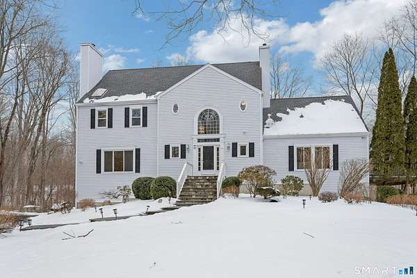 1.66 Acres of Residential Land with Home for Sale in Ridgefield, Connecticut