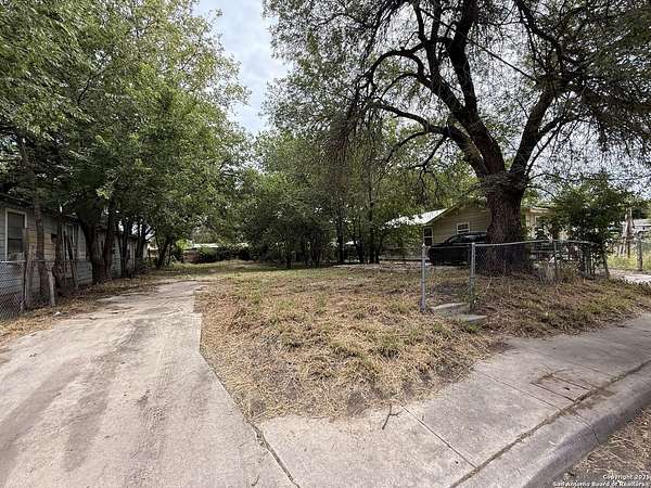 0.13 Acres of Residential Land for Sale in San Antonio, Texas