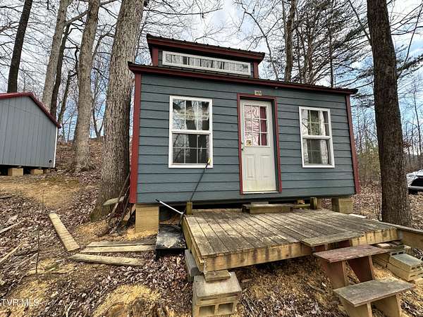 0.45 Acres of Land for Sale in Elizabethton, Tennessee