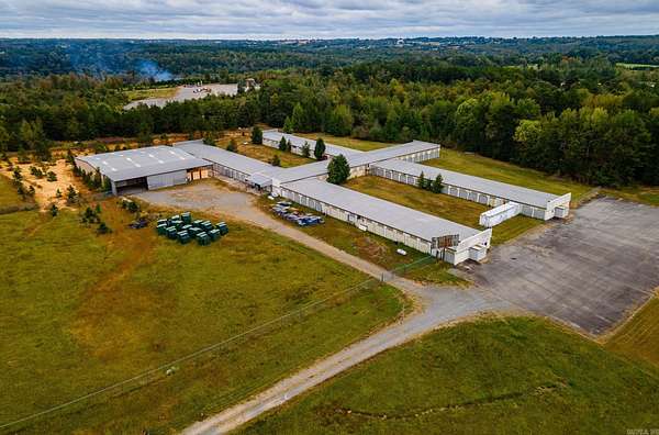 8.8 Acres of Mixed-Use Land for Sale in Damascus, Arkansas