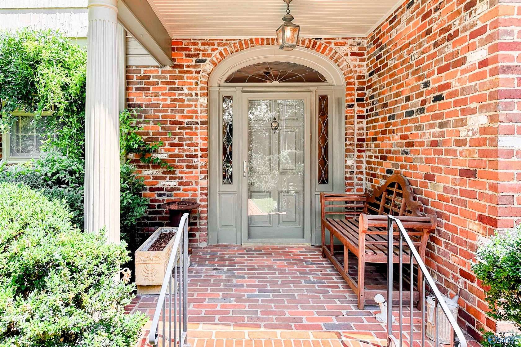 1.5 Acres of Residential Land with Home for Sale in Decatur, Alabama