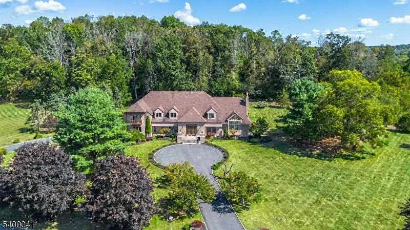 3.1 Acres of Residential Land with Home for Sale in Green Township, New Jersey