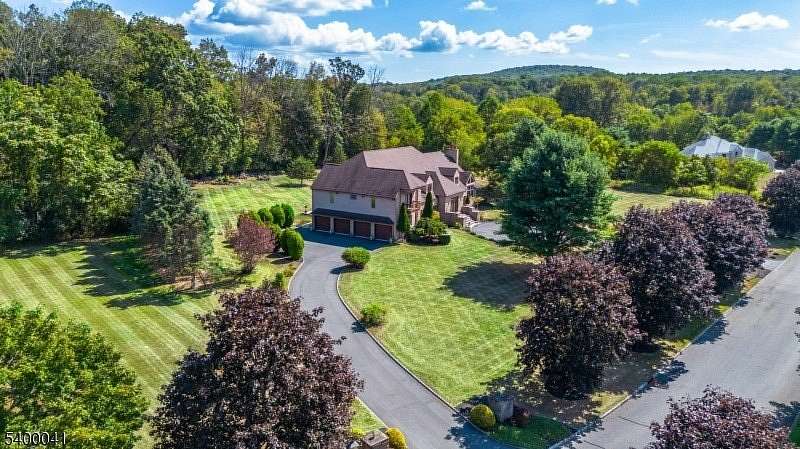 3.1 Acres of Land with Home for Sale in Green Township, New Jersey