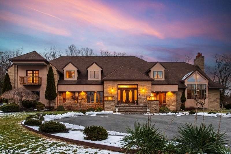 3.1 Acres of Land with Home for Sale in Green Township, New Jersey