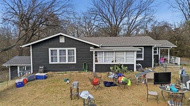 2 Acres of Land with Home for Sale in Tulsa, Oklahoma