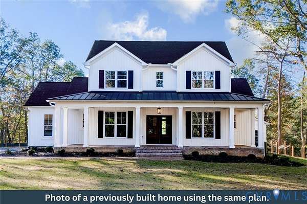 3.1 Acres of Residential Land with Home for Sale in Farmville, Virginia