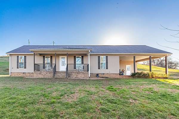 3.55 Acres of Residential Land with Home for Sale in Petersburg, Tennessee