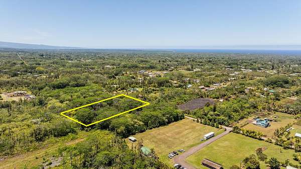 2 Acres of Residential Land for Sale in Keaau, Hawaii
