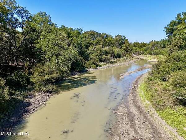 80.7 Acres of Recreational Land for Sale in Rolling Fork, Mississippi