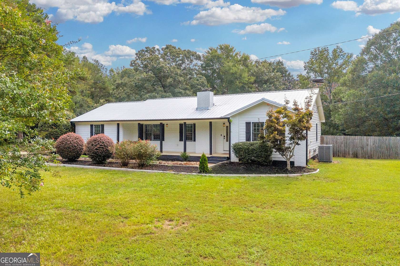 2 Acres of Residential Land with Home for Sale in Nicholson, Georgia