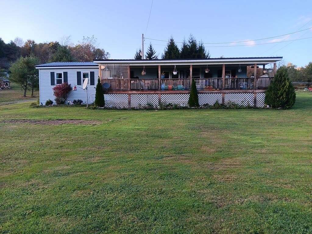 4.5 Acres of Land with Home for Sale in Shinglehouse, Pennsylvania