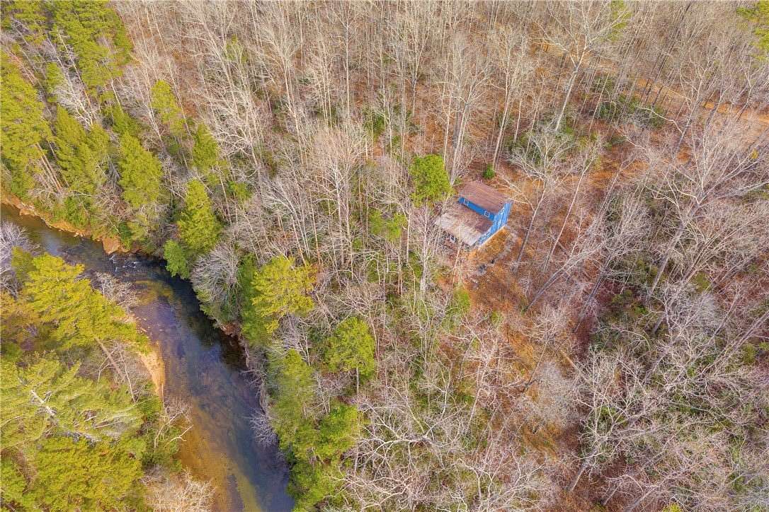 8 Acres of Residential Land with Home for Sale in Westminster, South Carolina