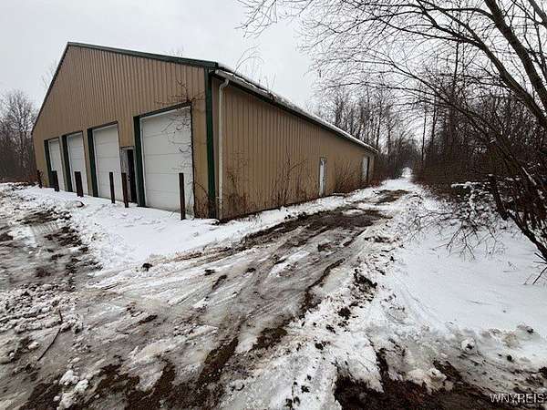 7.4 Acres of Residential Land for Sale in Medina, New York