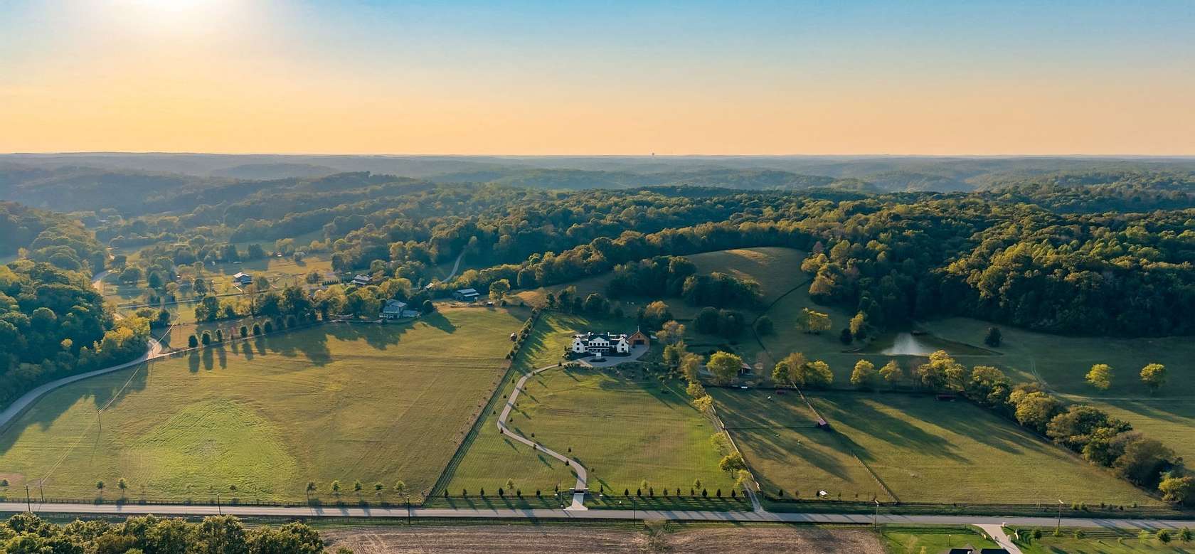 25.6 Acres of Agricultural Land for Sale in Franklin, Tennessee