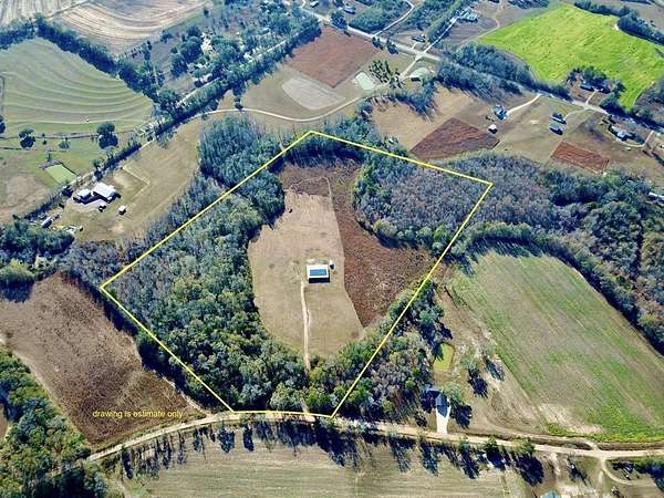 27.8 Acres of Land with Home for Sale in Slocomb, Alabama