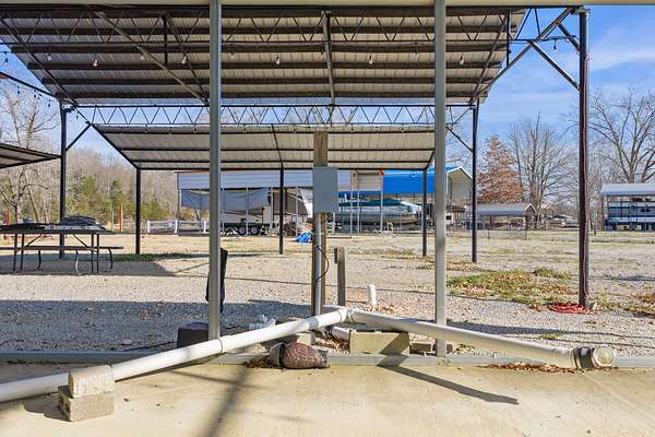 Residential Land for Sale in Decaturville, Tennessee