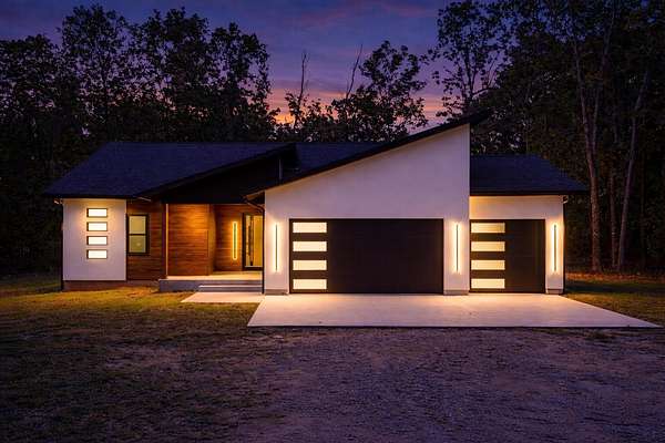 3 Acres of Land with Home for Sale in West Plains, Missouri